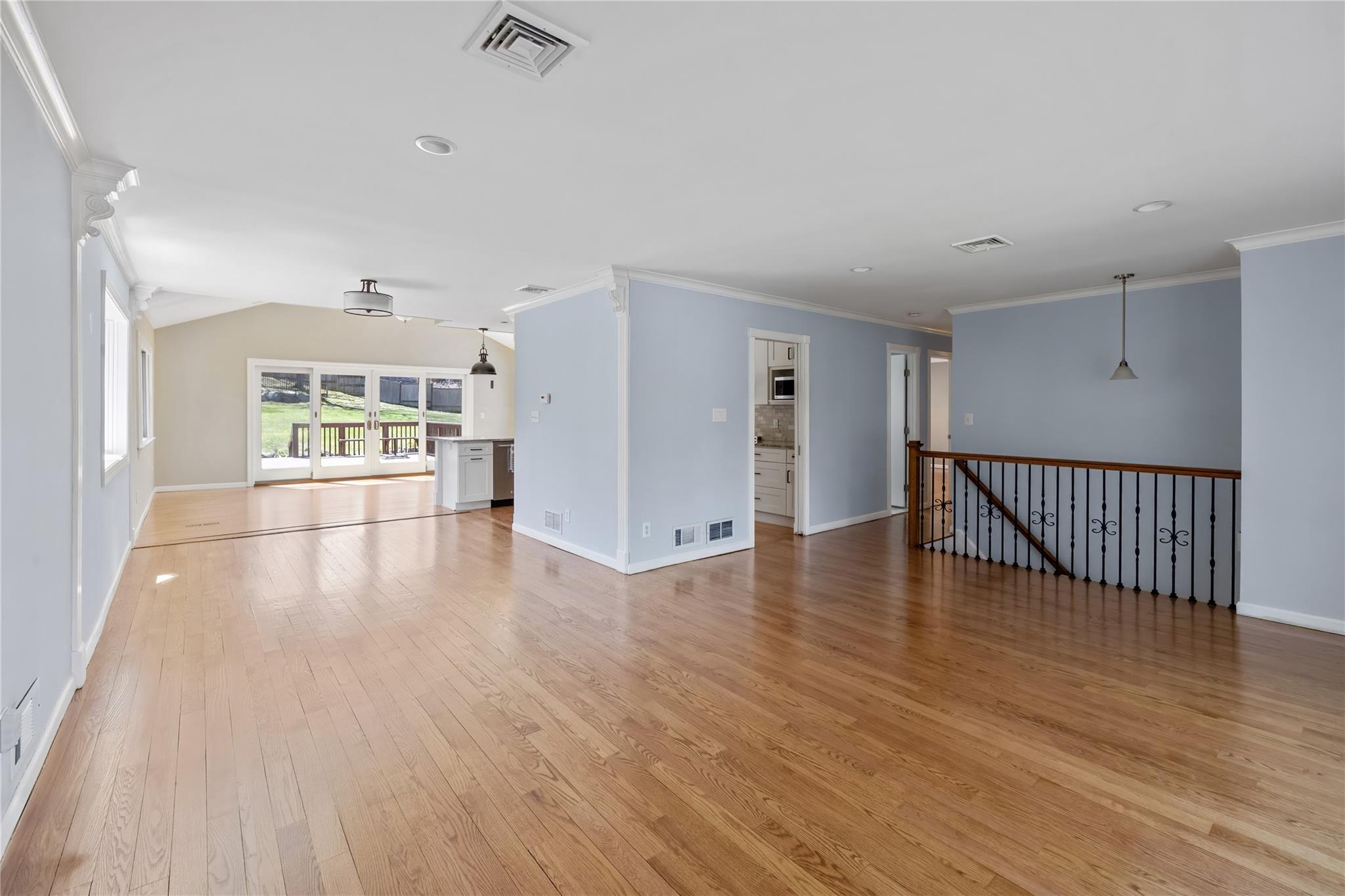 515 Oak Tree Road, Palisades, New York image 14