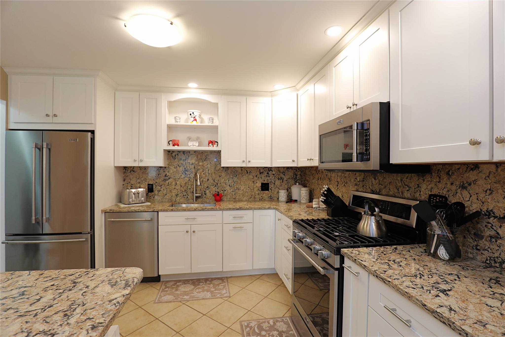 66 Twin Ponds Drive, Kingston, New York image 10