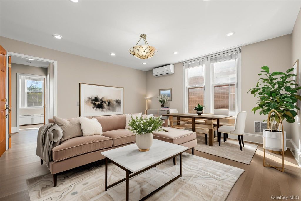 Photo of 2942 164th Street, Flushing, NY 11358 (MLS # 968086)