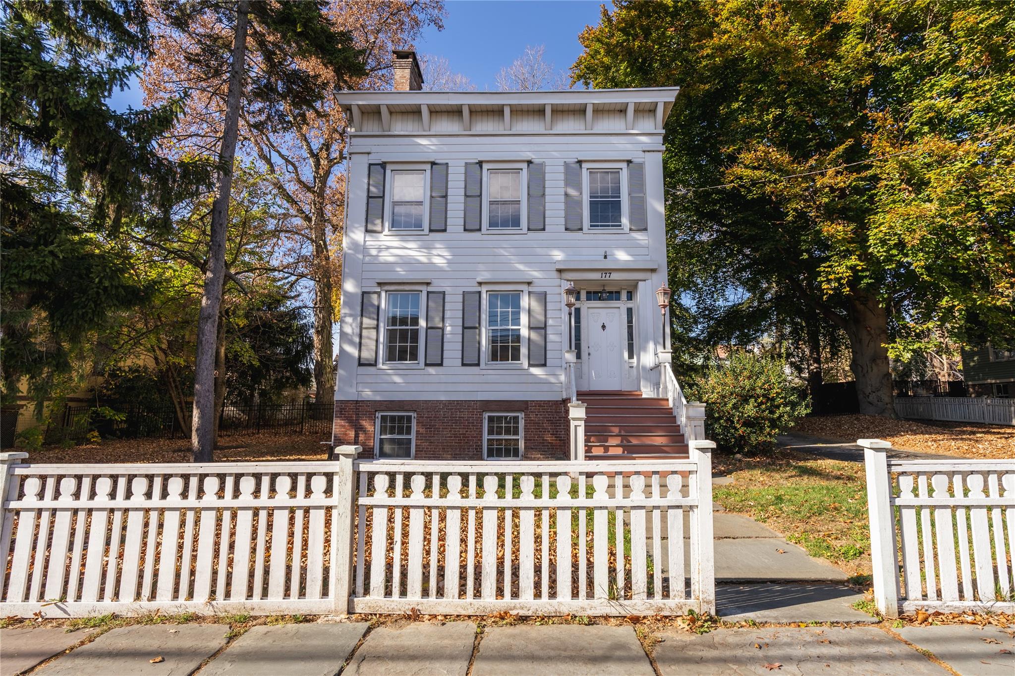 177 Grand Street