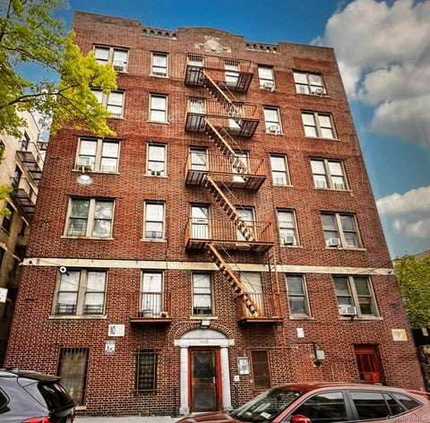 Homes For Sale - 1015 Anderson Avenue #5A<br/> Bronx, NY 10452