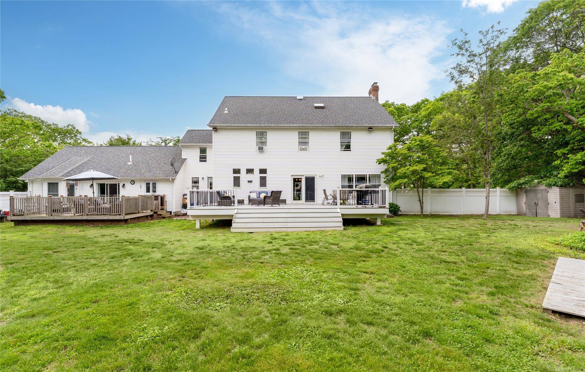6 Debbie Street, Port Jefferson Station, New York image 7