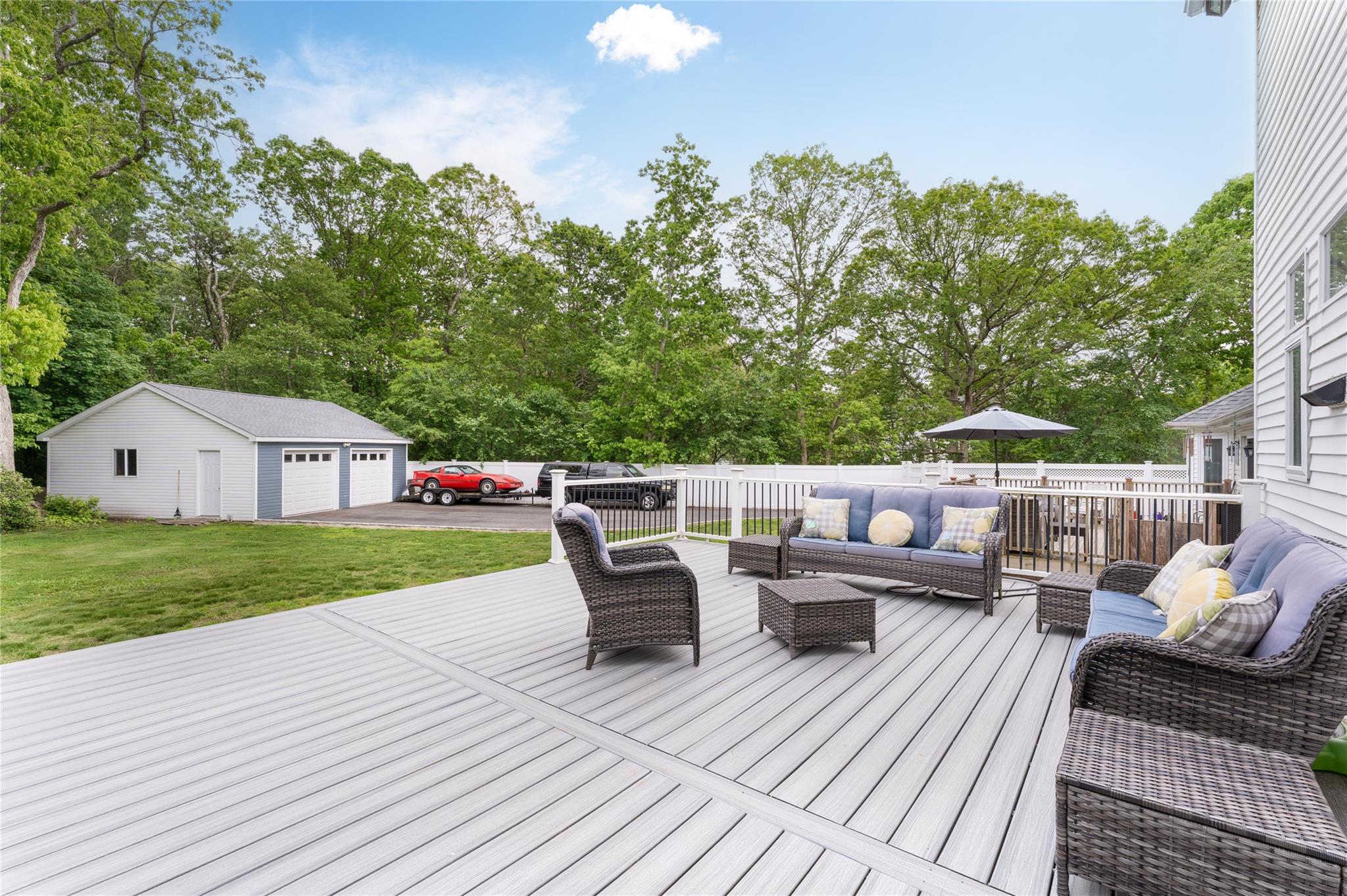 6 Debbie Street, Port Jefferson Station, New York image 38