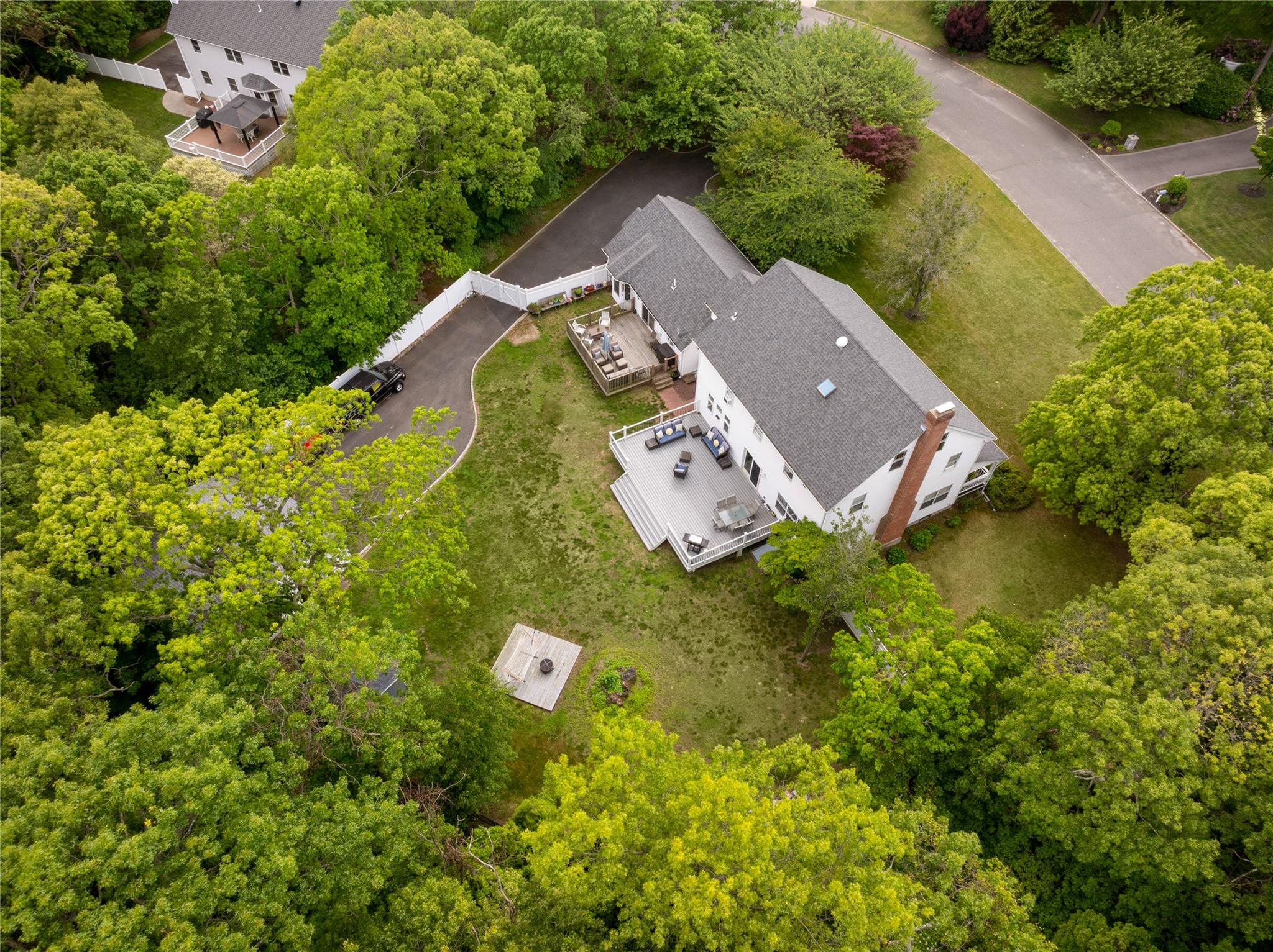 6 Debbie Street, Port Jefferson Station, New York image 48