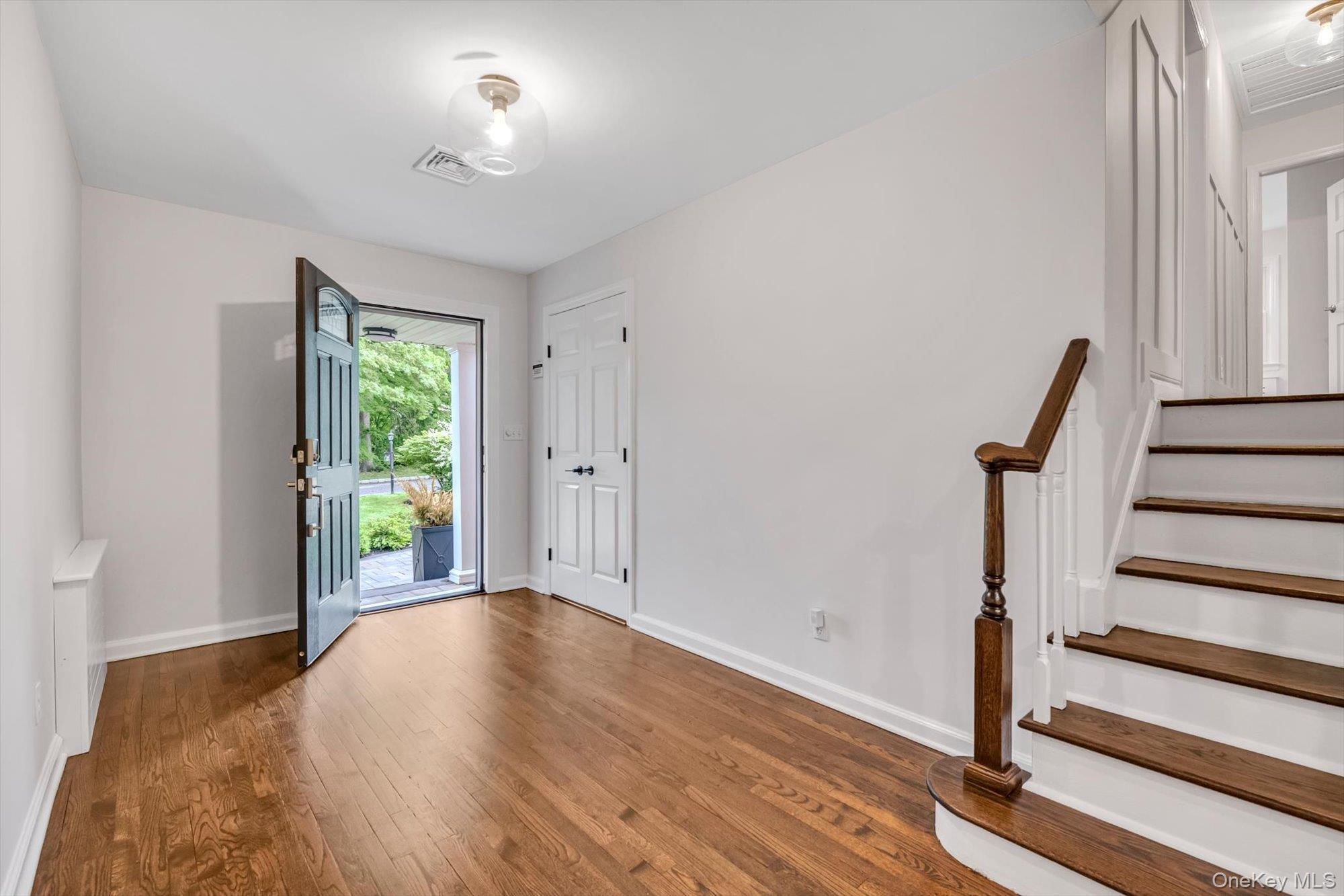 18 Pine Drive N