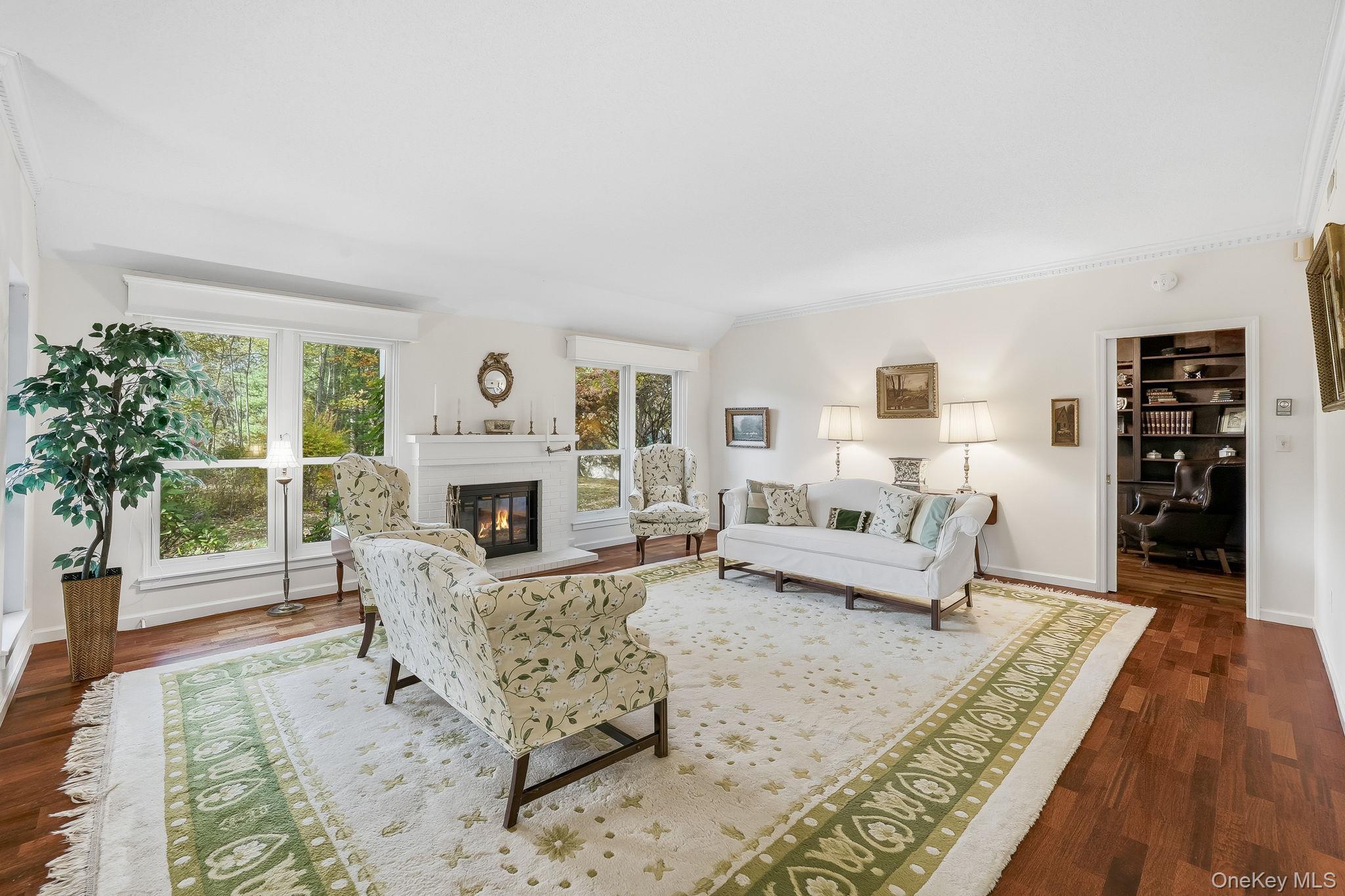 370 Heritage Hills Hills B