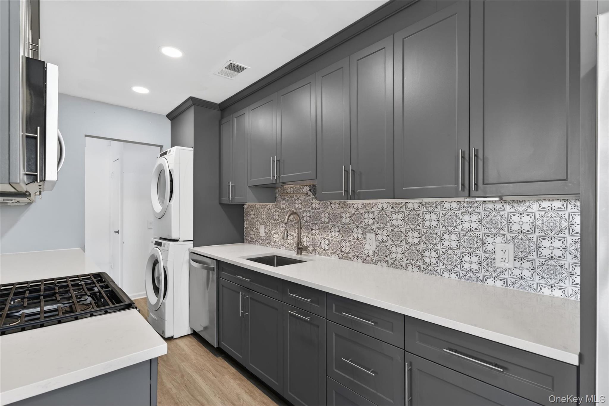 276 Temple Hill Road 1506