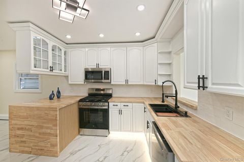 Vacant Land For Sale - 116 Beach Avenue<br/> Bellmore, NY 11710