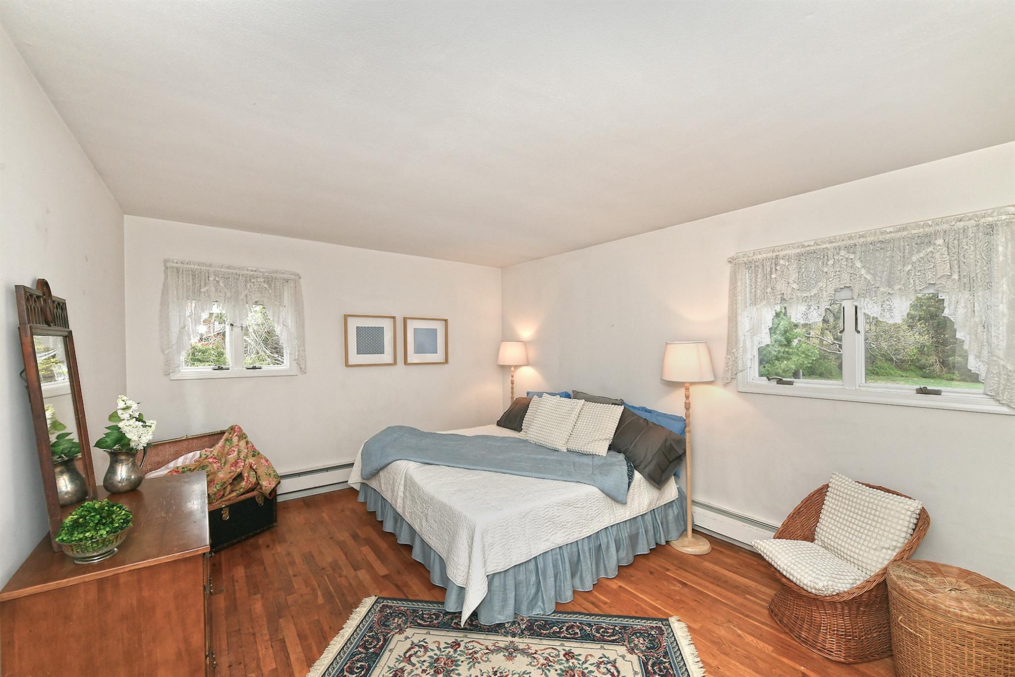 6 Highfield Drive, Dix Hills, Florida image 26