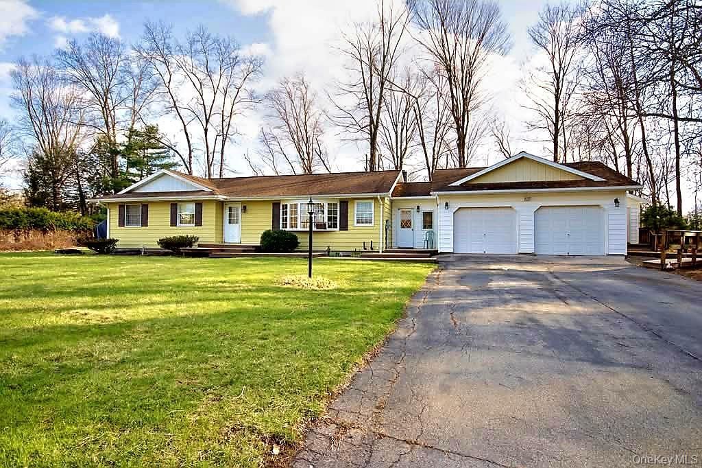 Photo of 50 Carlo Drive, Kerhonkson, NY 12446 (MLS # 922754)