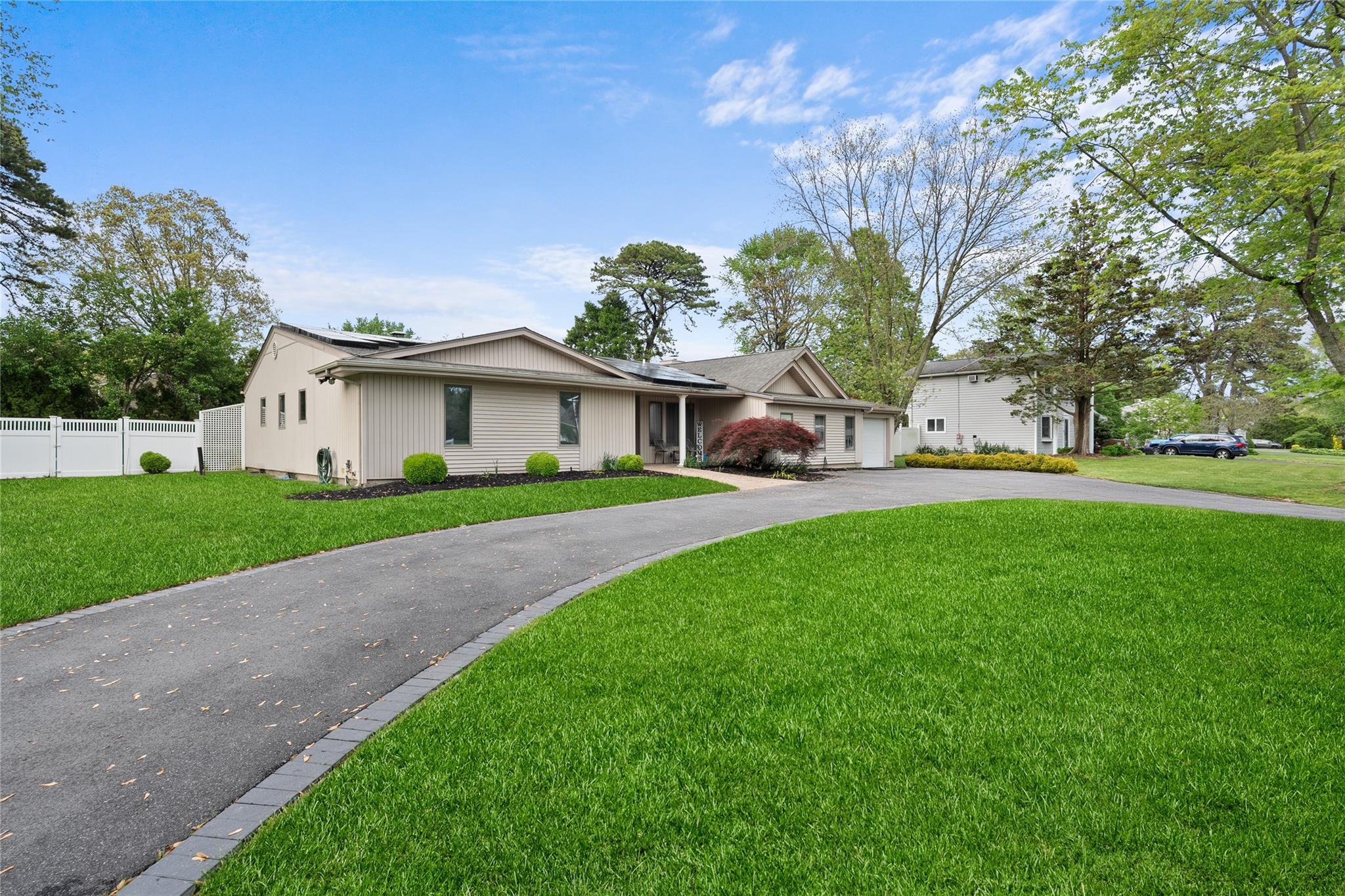 5 Morris Street, Port Jefferson Station, New York image 3