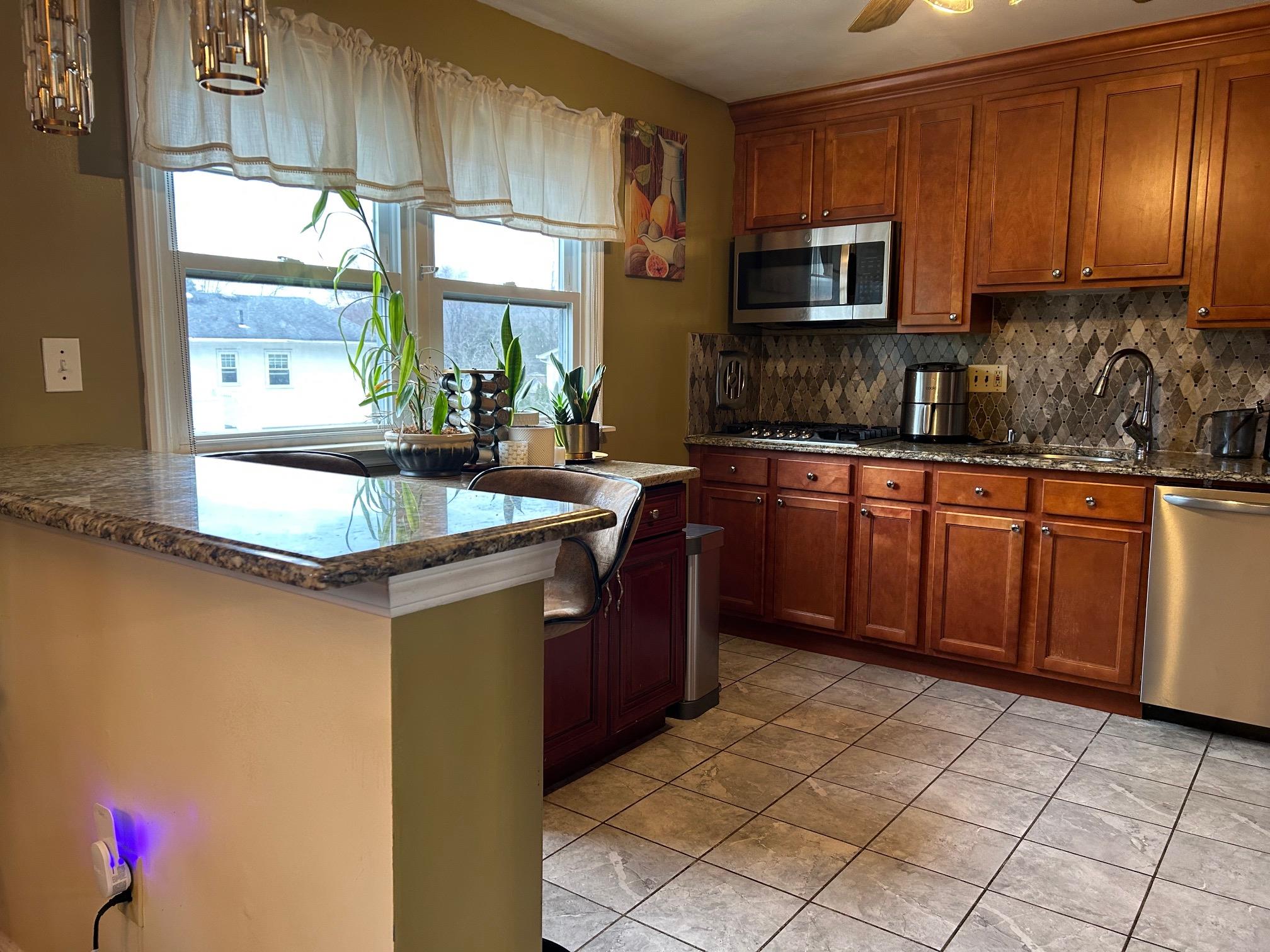 6 N Arcadia Court, Sloatsburg, New York image 8