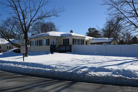 83 Lake Region Boulevard Monroe NY 10950