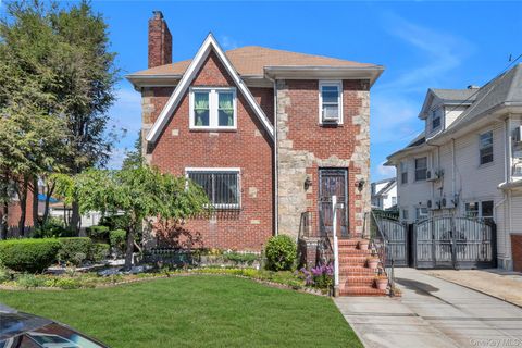 148-11 Kalmia Avenue Flushing NY 11355