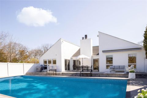 Homes For Sale - 3 Clay Pit Road<br/> Remsenburg, NY 11960