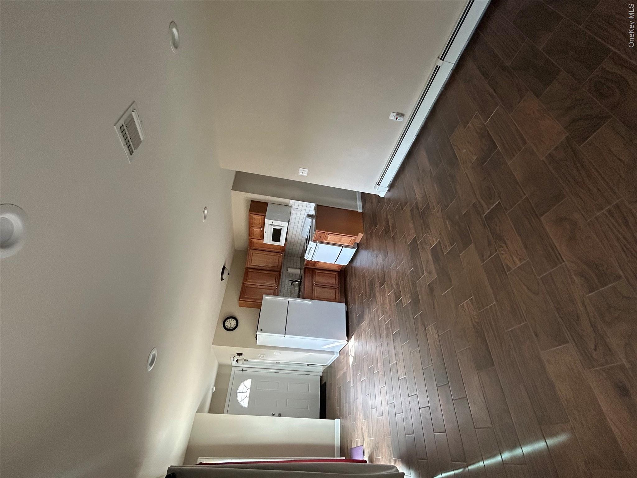 472 South 9th Street - Photo 3