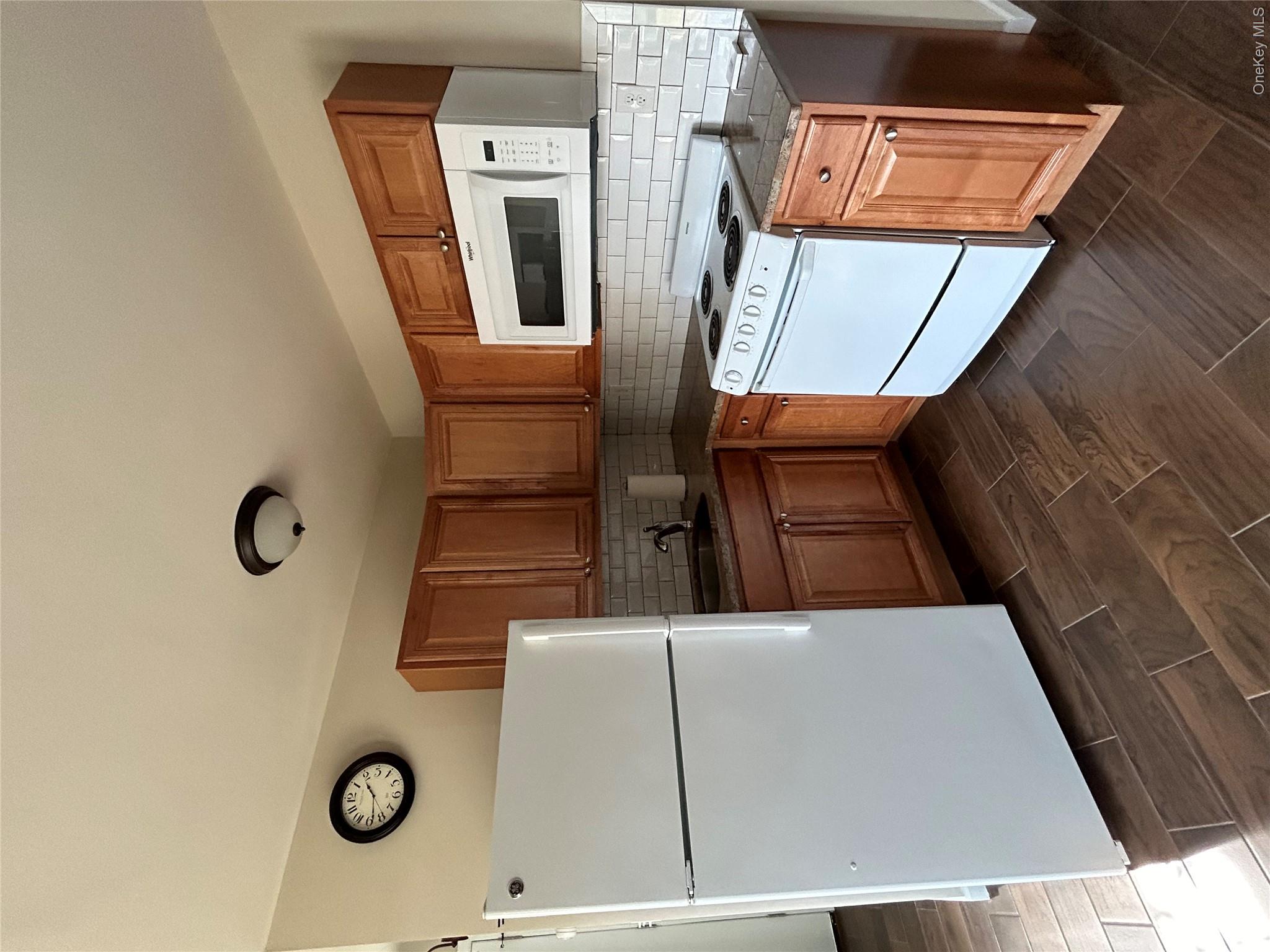 472 South 9th Street - Photo 4