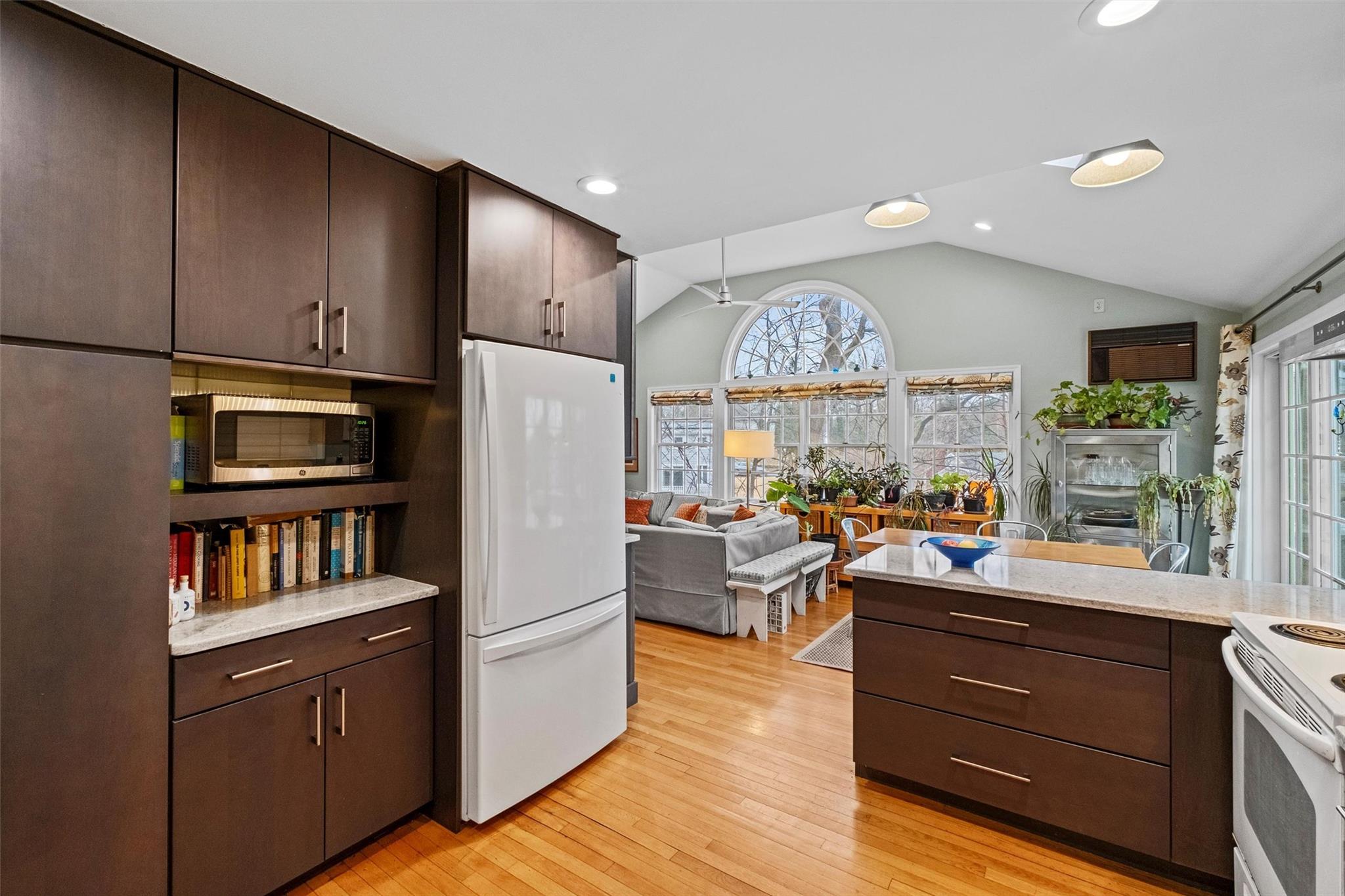 Cortlandt, New York 10520, United States, 3 Bedrooms Bedrooms, ,2 BathroomsBathrooms,Residential,Pending,80347