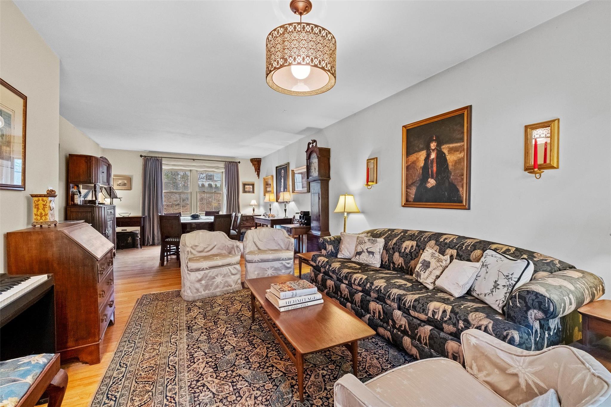 Cortlandt, New York 10520, United States, 3 Bedrooms Bedrooms, ,2 BathroomsBathrooms,Residential,Pending,80347