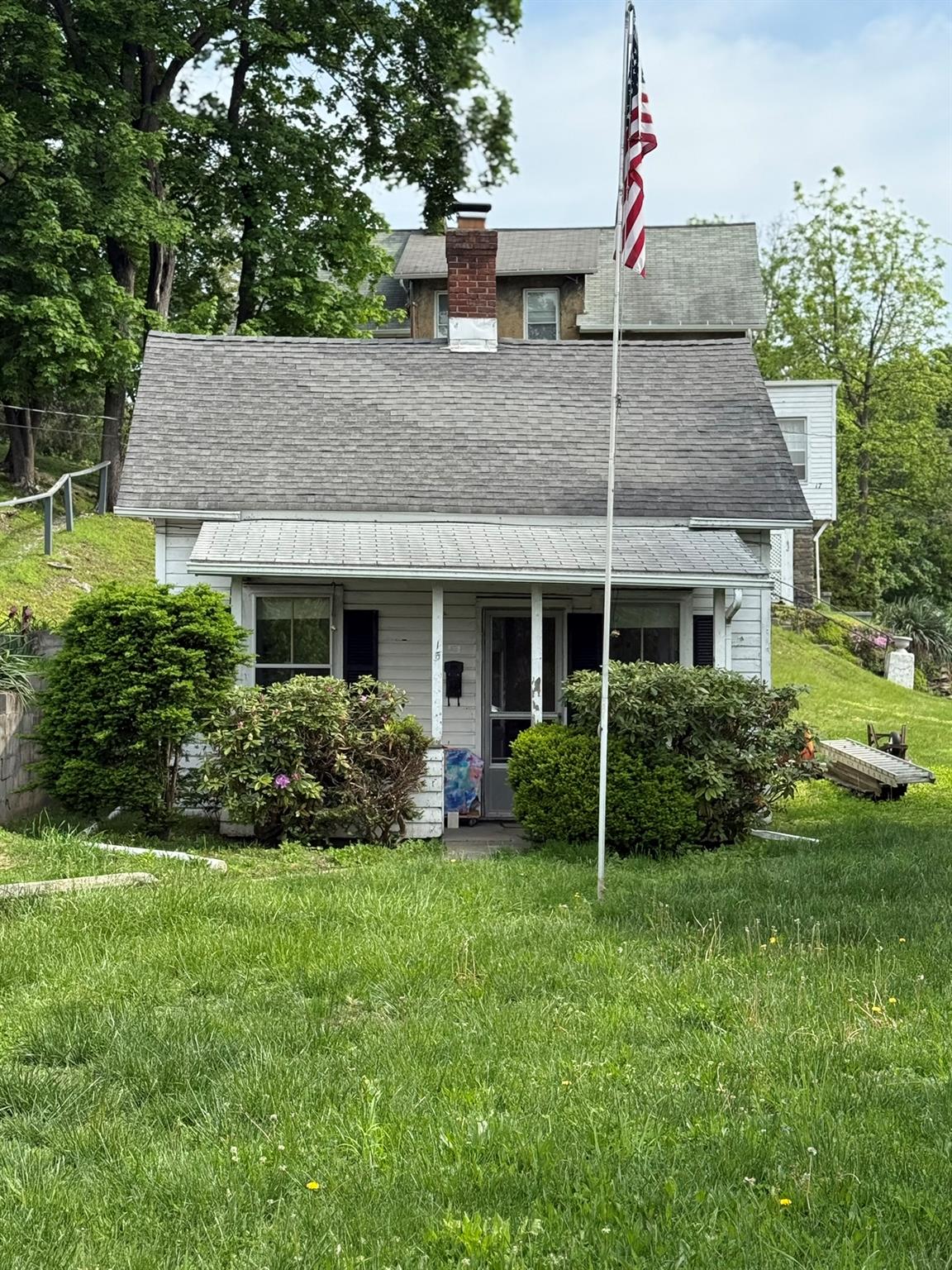 15 Springside Avenue, Poughkeepsie, New York image 1