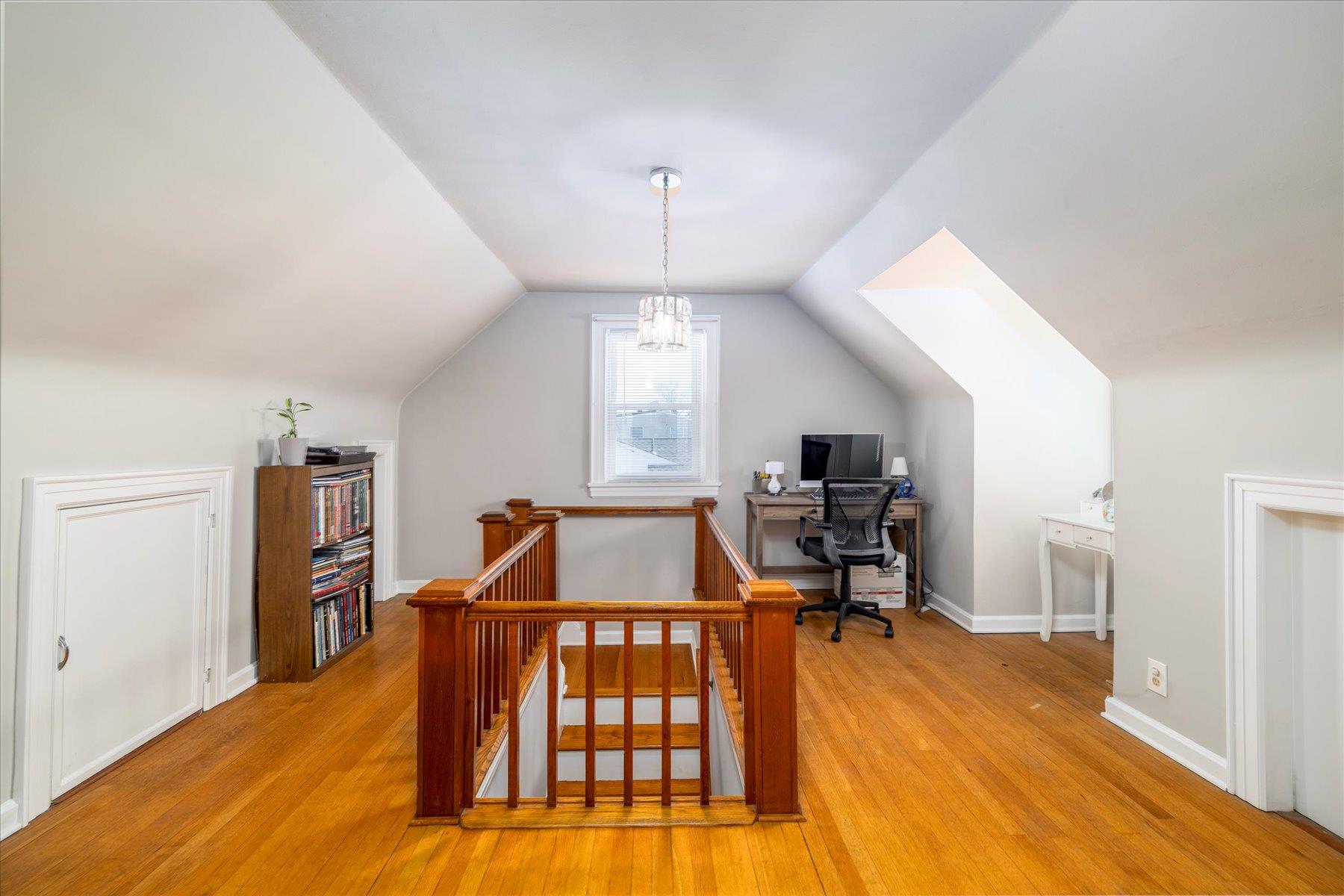 343 Gates Avenue, East Meadow, New York image 11