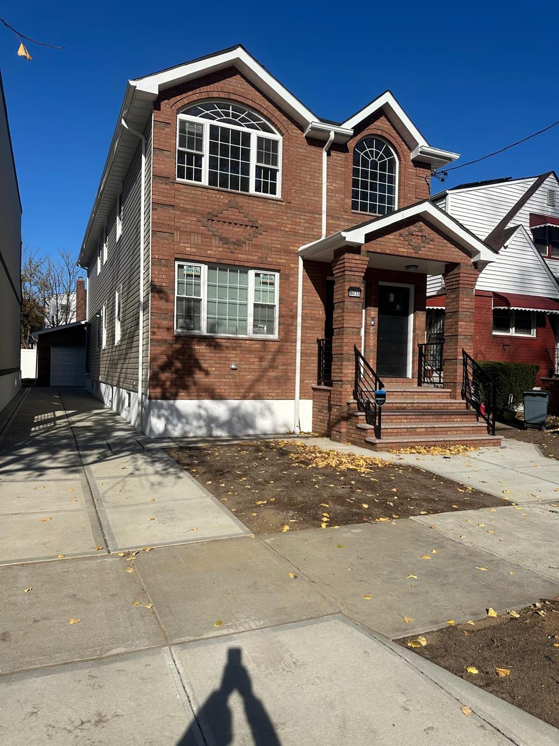 122 Avenue, Jamaica, Queens, NY - 6 Bedrooms  
4 Bathrooms - 