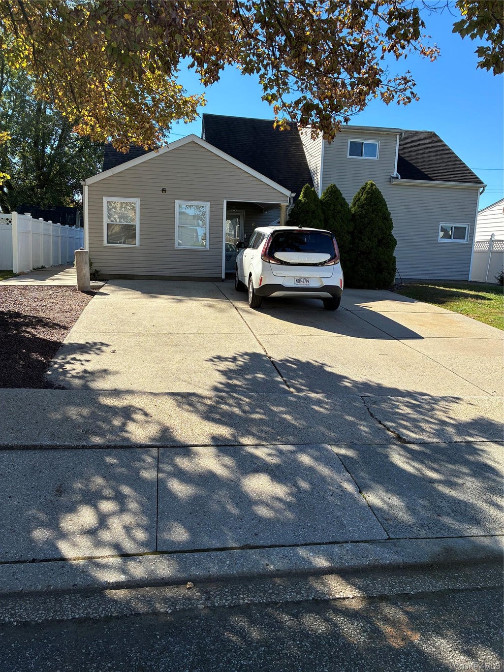 Photo of 69 Wheelbarrow Lane, Wantagh, NY 11793 (MLS # 1063966)