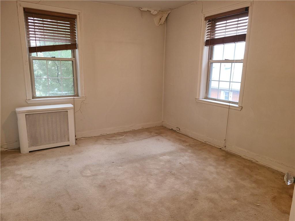 208 Centre Avenue 4B