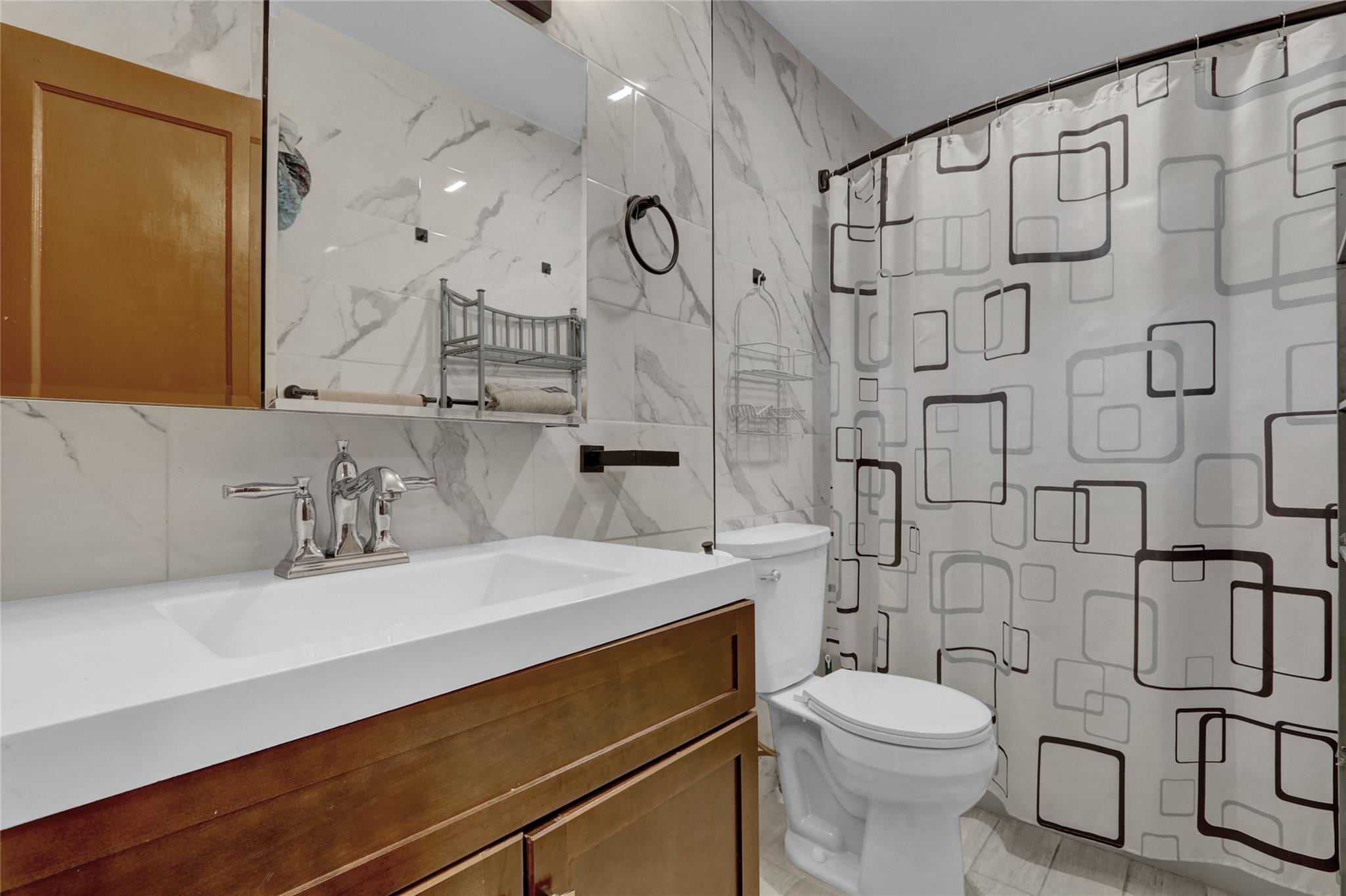 135-02 91st Avenue, Richmond Hill, New York image 7