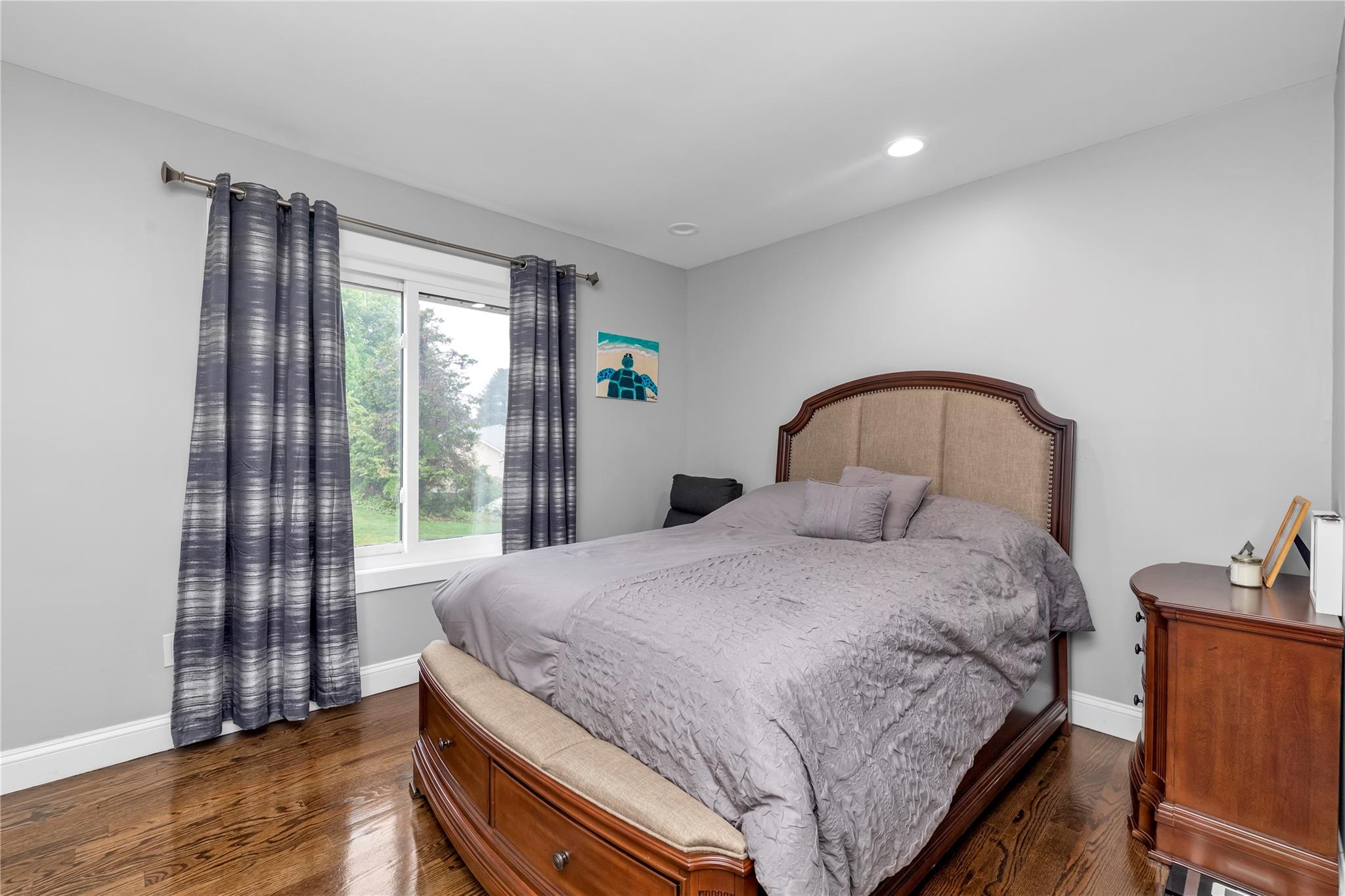25 Hitching Post Lane, Glen Cove, New York image 11
