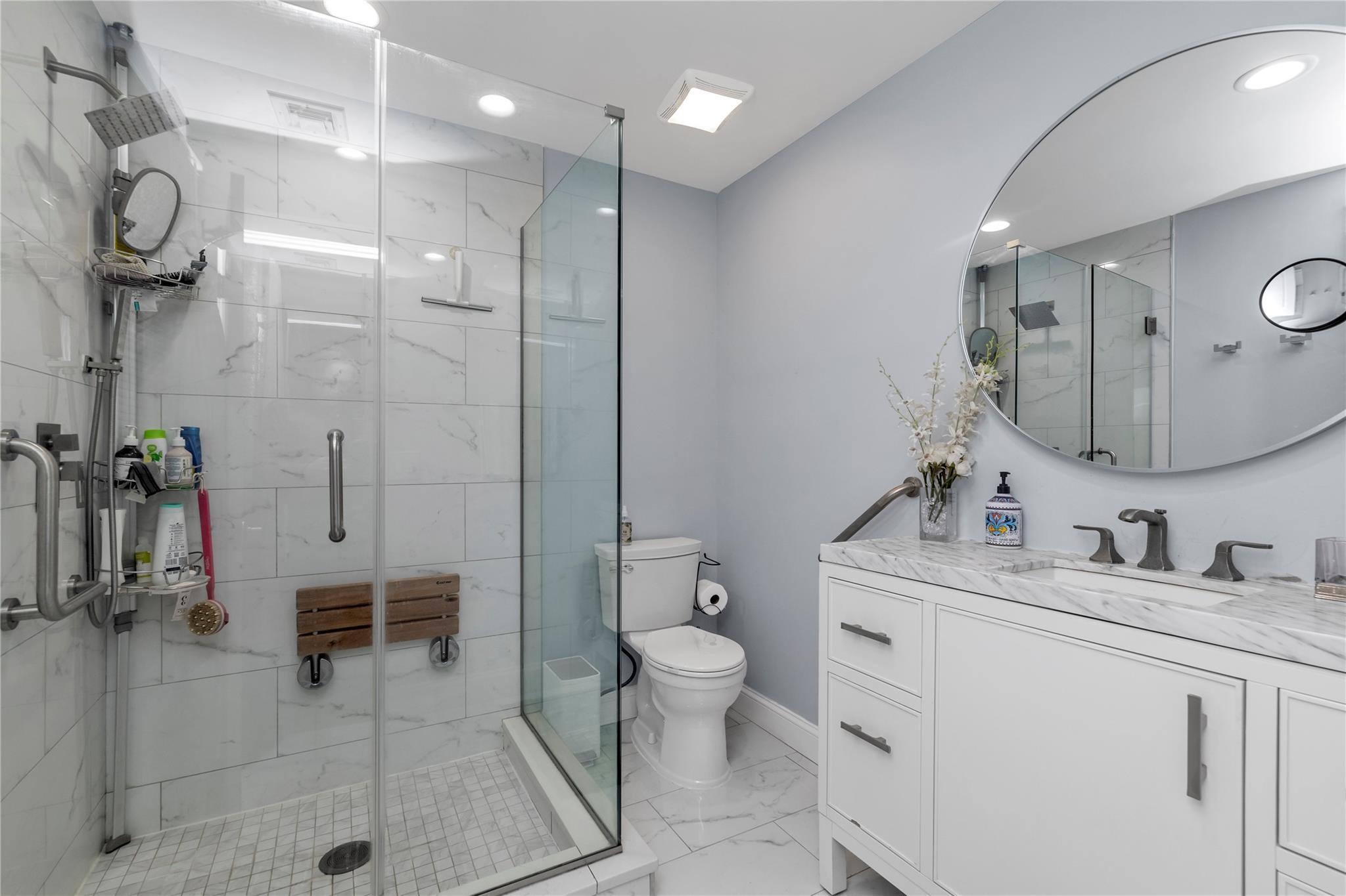 25 Hitching Post Lane, Glen Cove, New York image 14