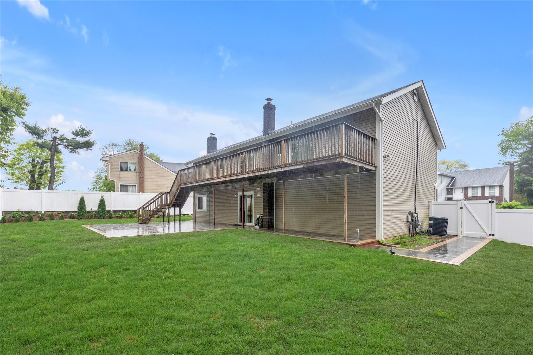 25 Hitching Post Lane, Glen Cove, New York image 23