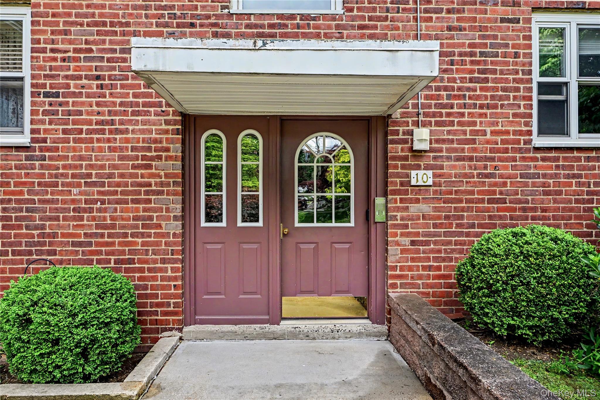 10 DeHaven Drive 2E