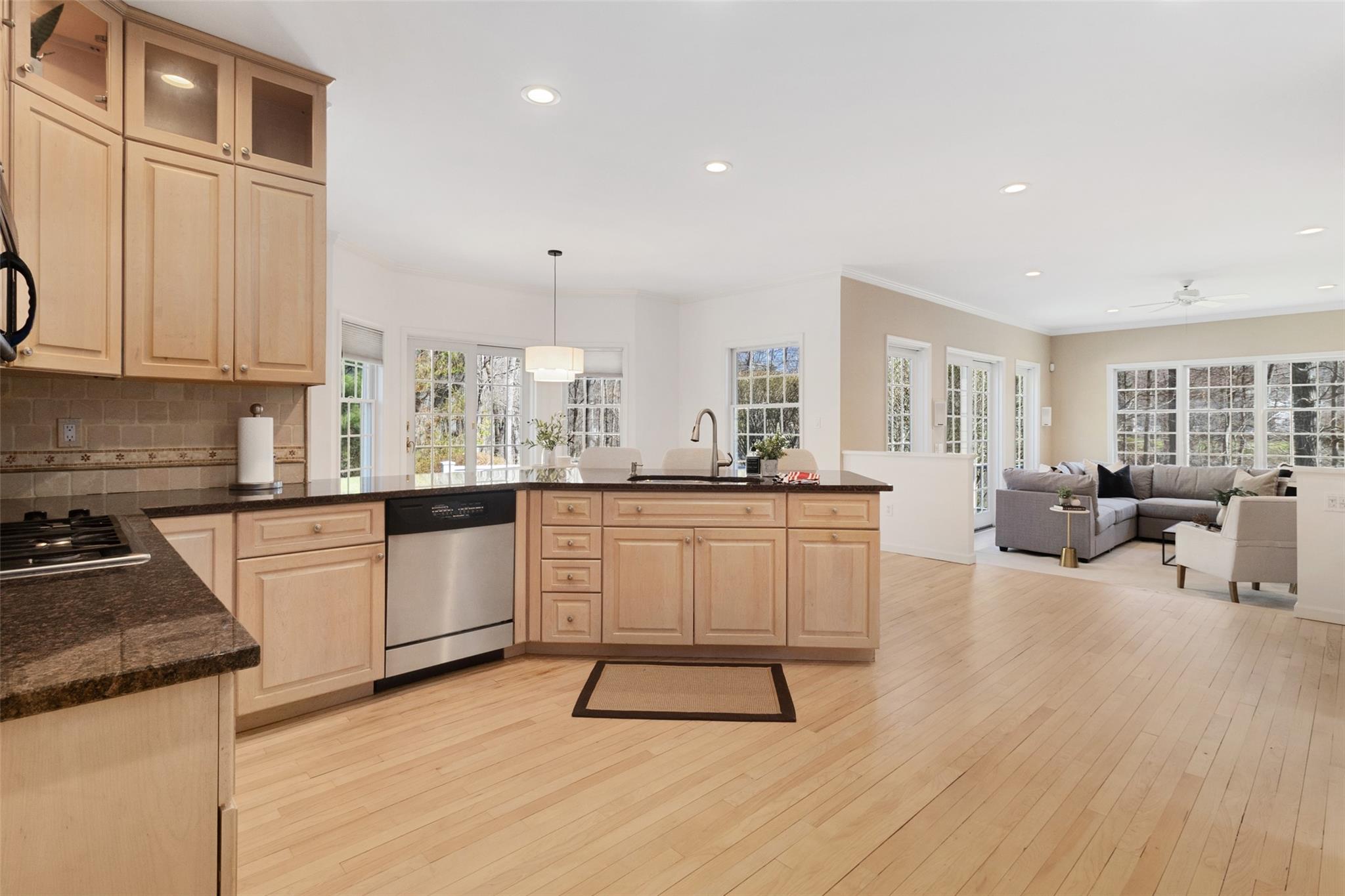 101 Hardscrabble Lake Drive, Chappaqua, New York image 13