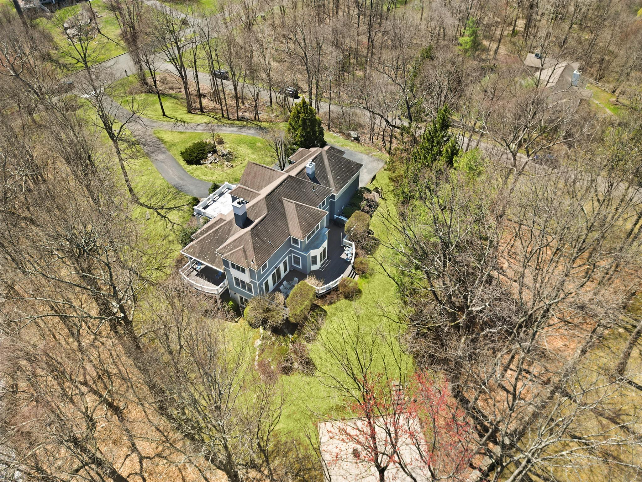 101 Hardscrabble Lake Drive, Chappaqua, New York image 32