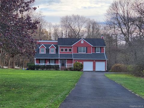 Photo of 3 Moore Drive, Yorktown Heights, NY 10598 (MLS # 968356)