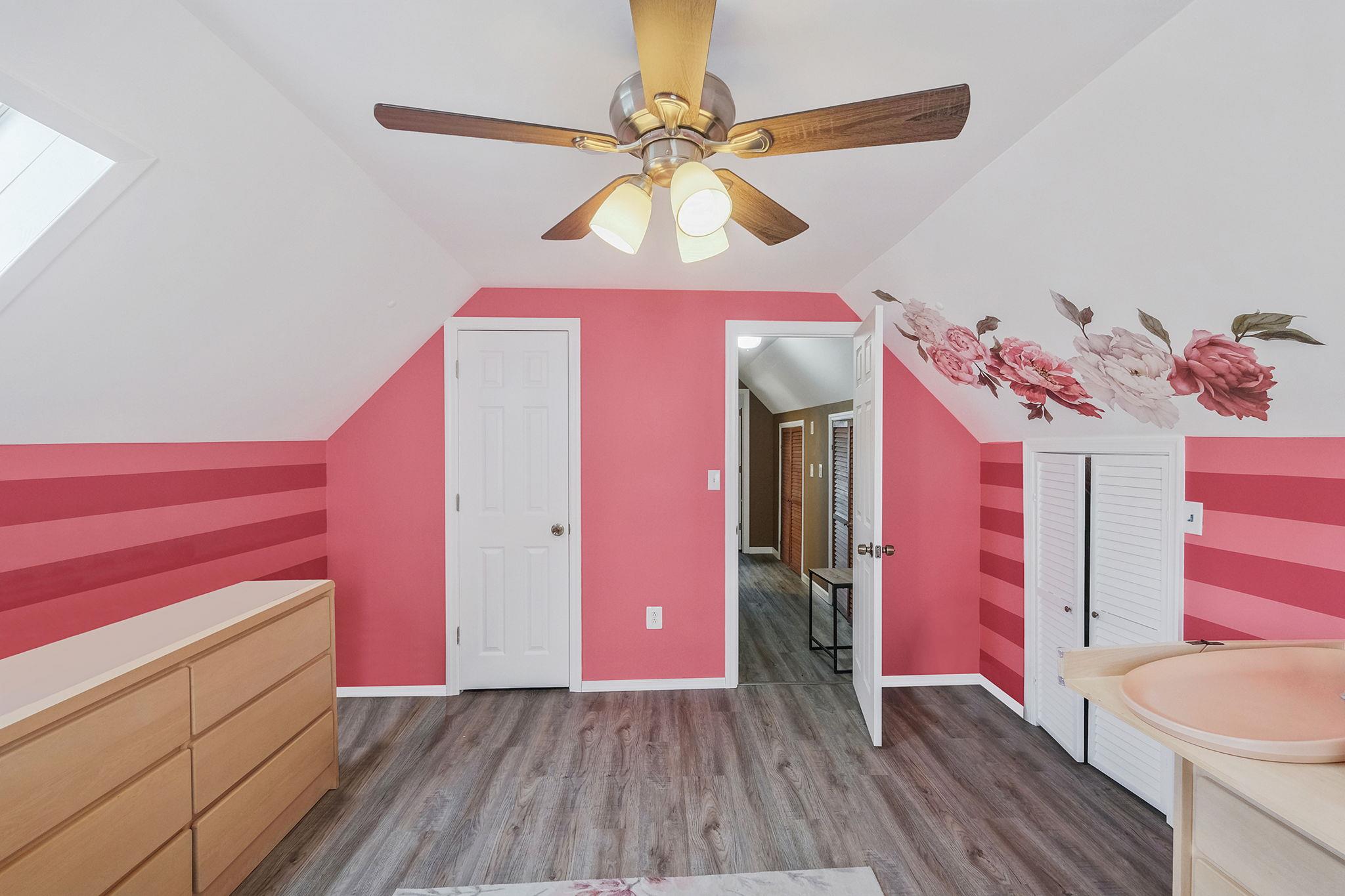 575 Bayport Avenue, Bayport, New York image 36