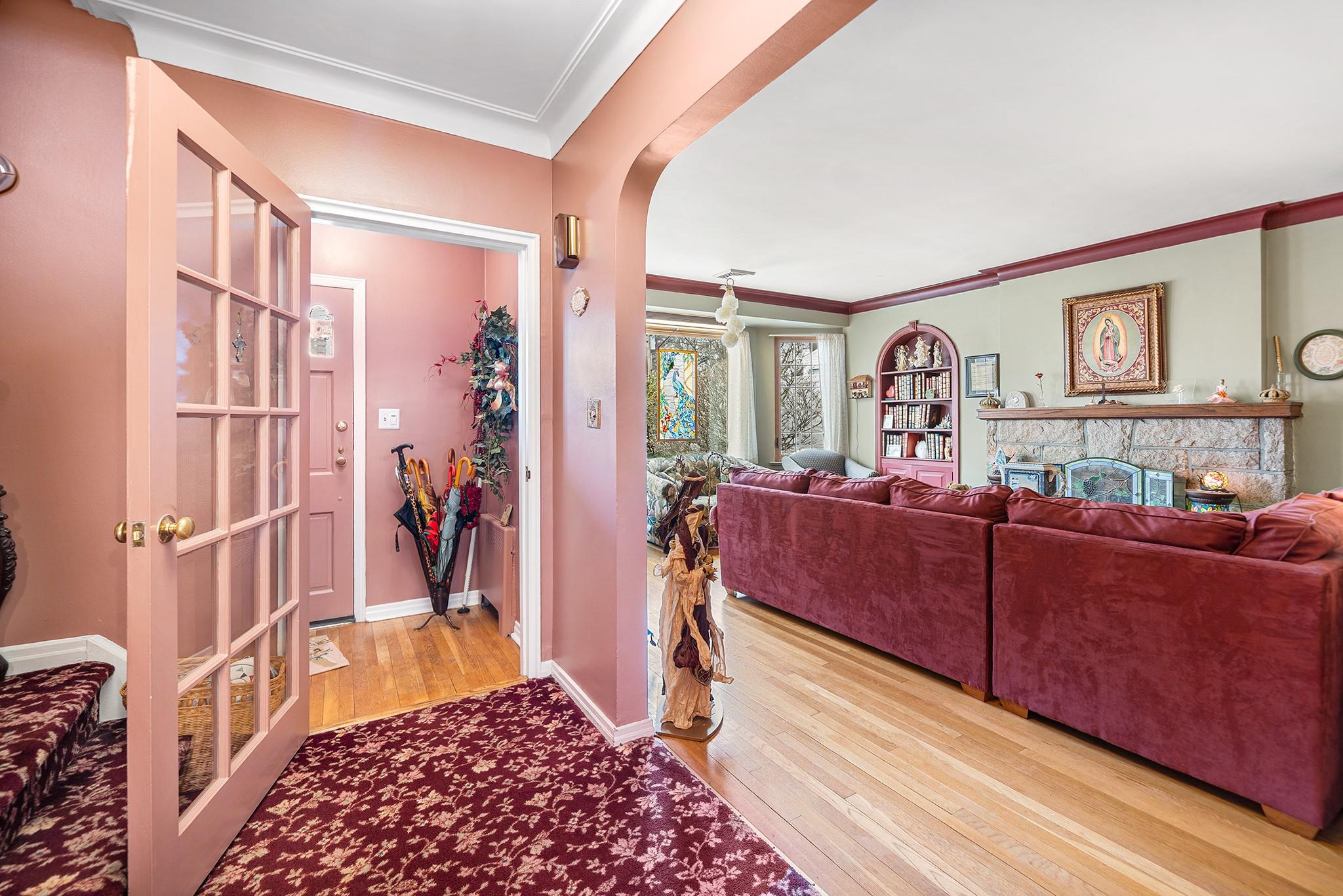 18248 Avon Road