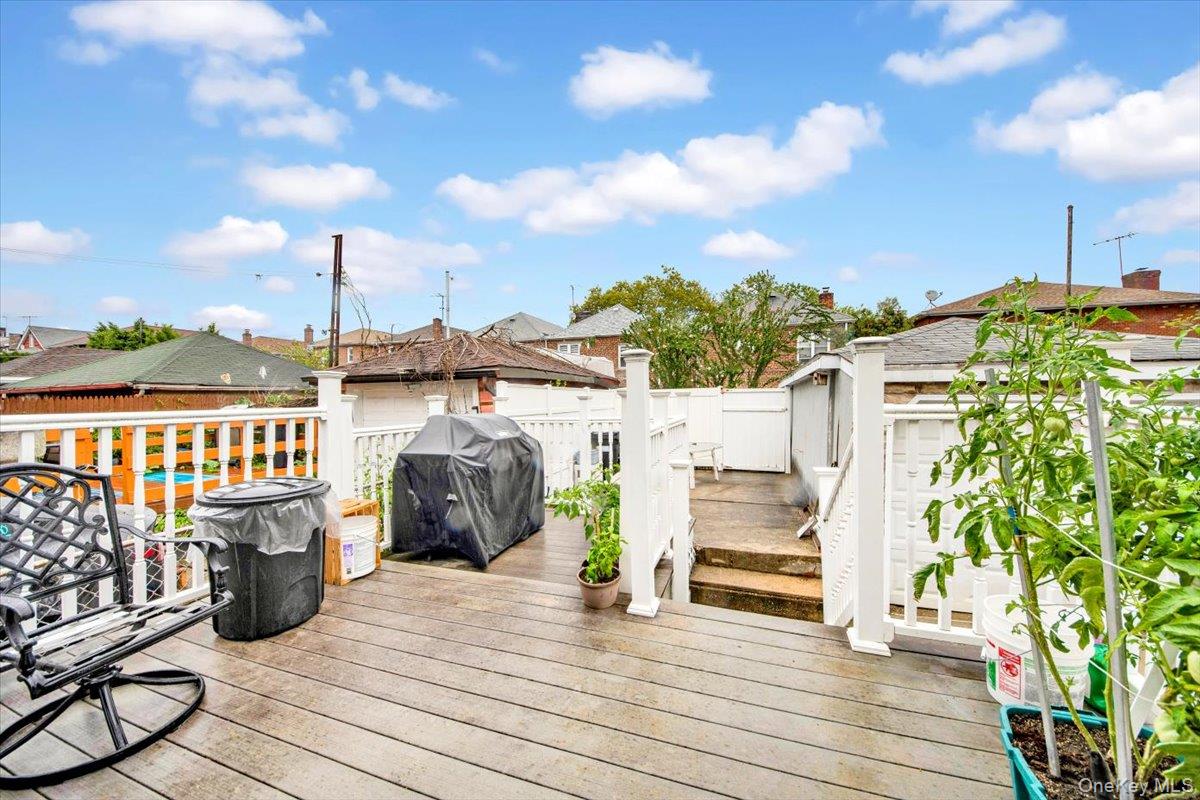 1630 Radcliff Avenue