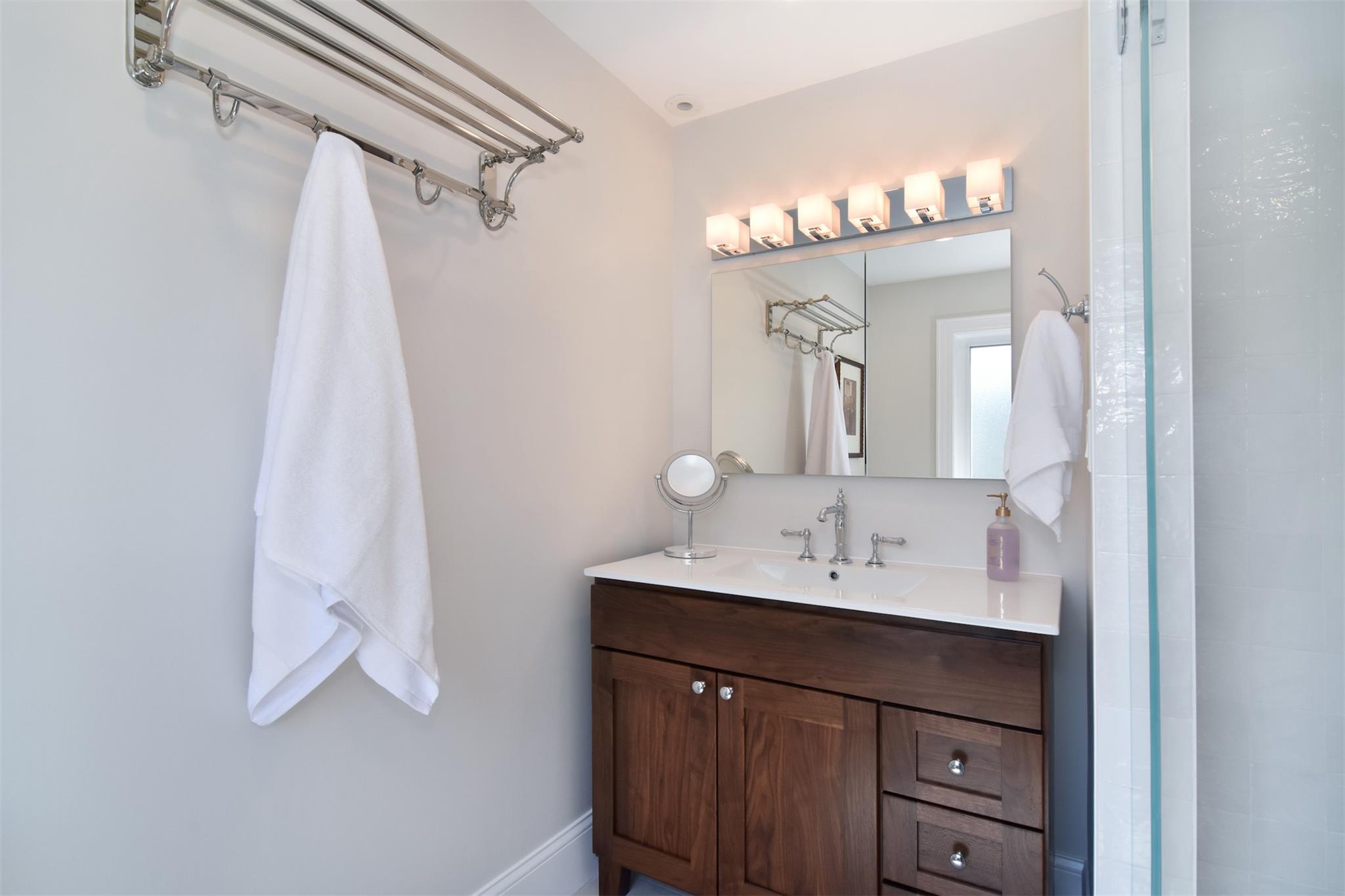 125 Reed Avenue, Pelham, New York image 21