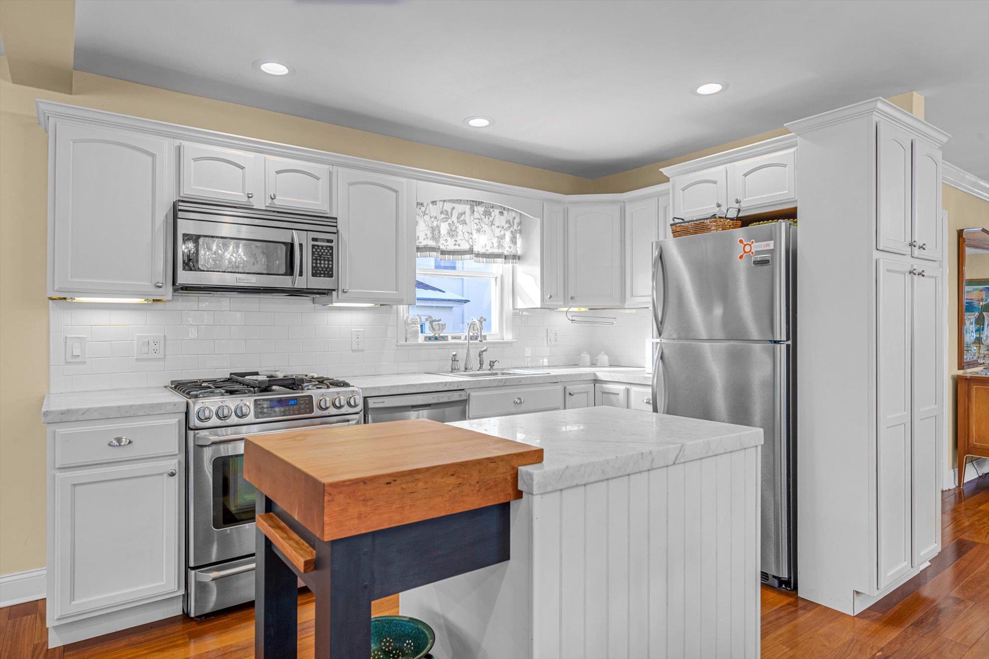 10 Covert Street, Port Washington, New York image 8