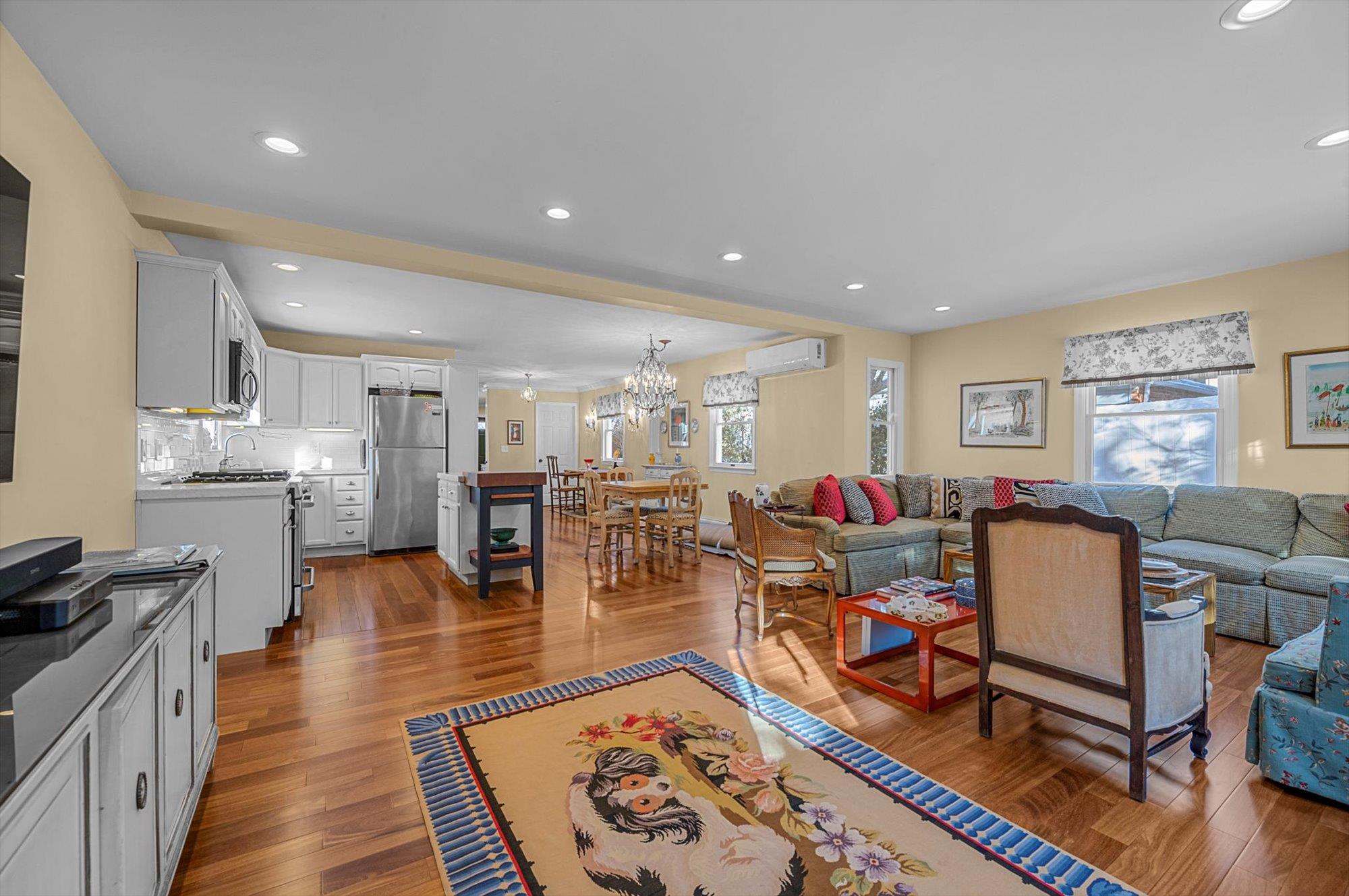 10 Covert Street, Port Washington, New York image 9