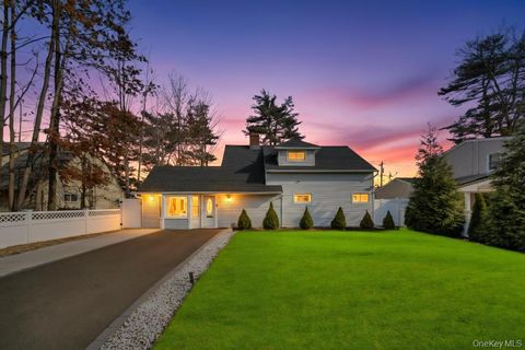 111 Blacksmith Road E Levittown NY 11756