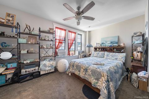 Photo of 310 Riverside Boulevard #4K, Long Beach, NY 11561 (MLS # 922318)