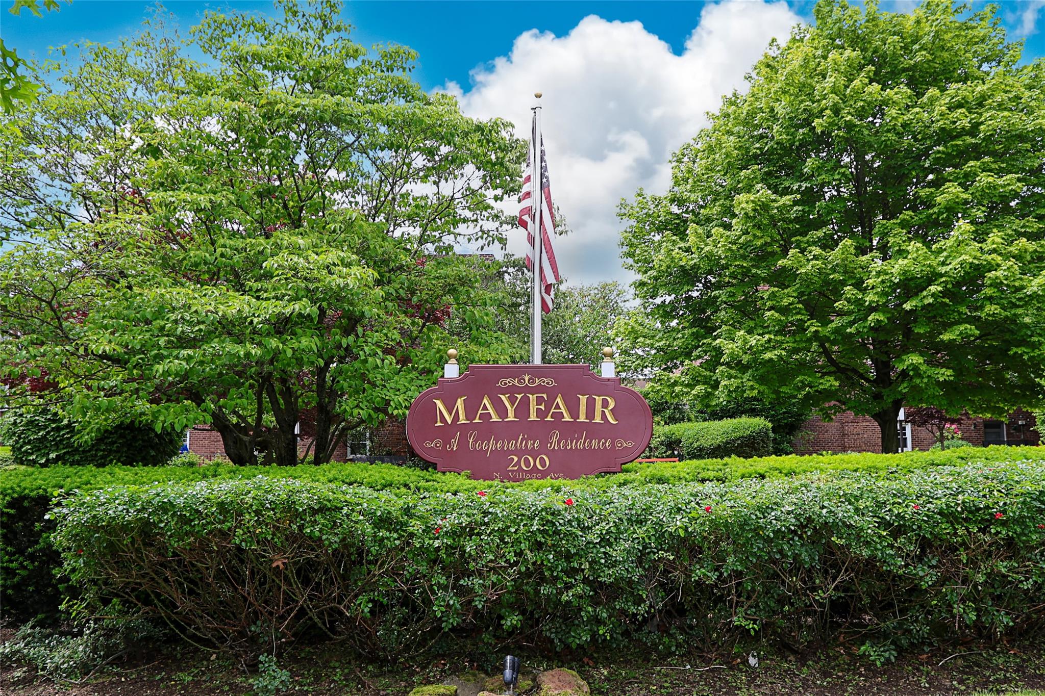 200 N Village Avenue #D5, Rockville Centre, New York image 1
