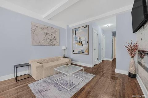 101 Lafayette Avenue 10M Brooklyn NY 11217