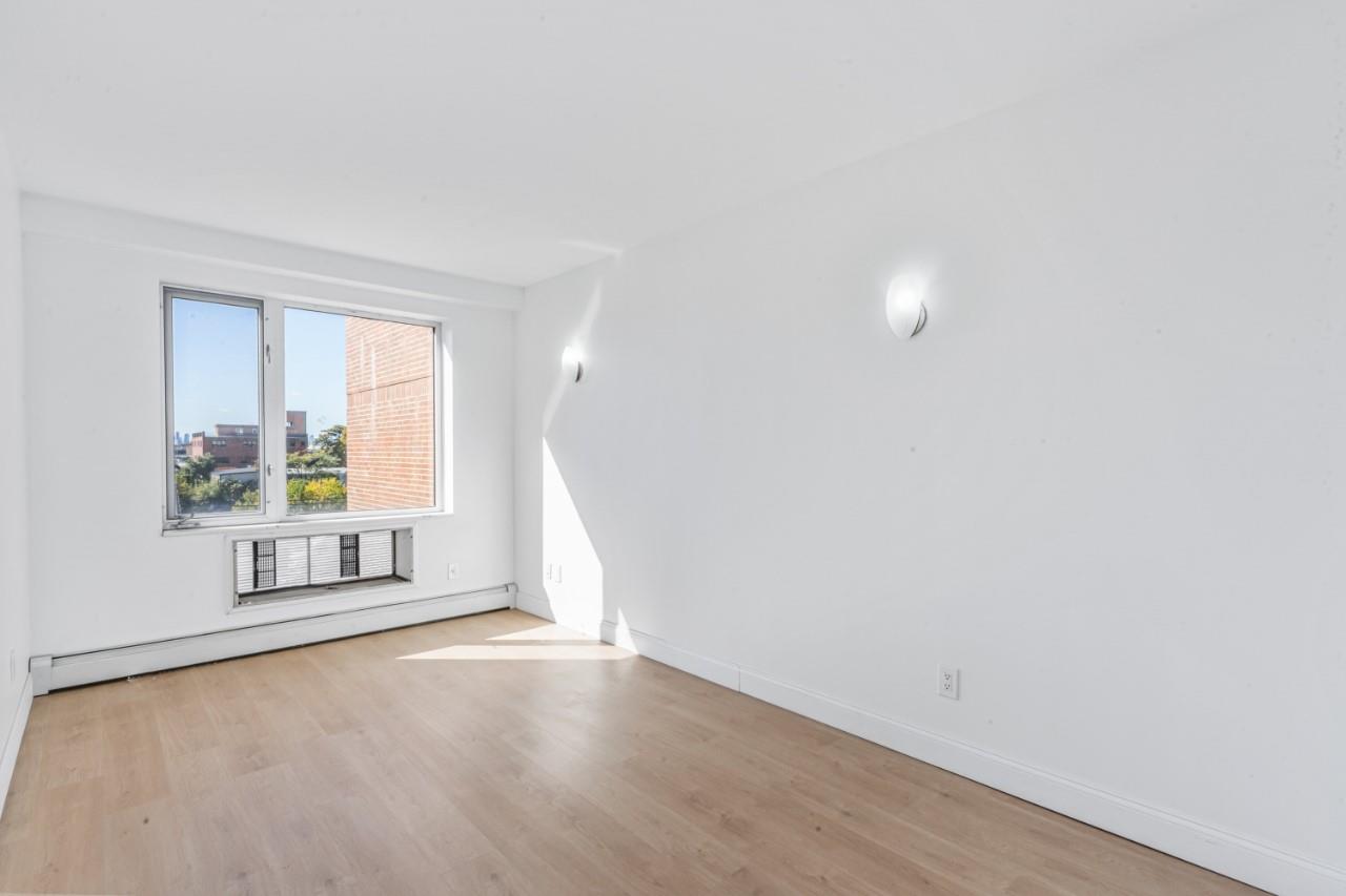 136-21 Latimer Place #4H, Flushing, New York image 7