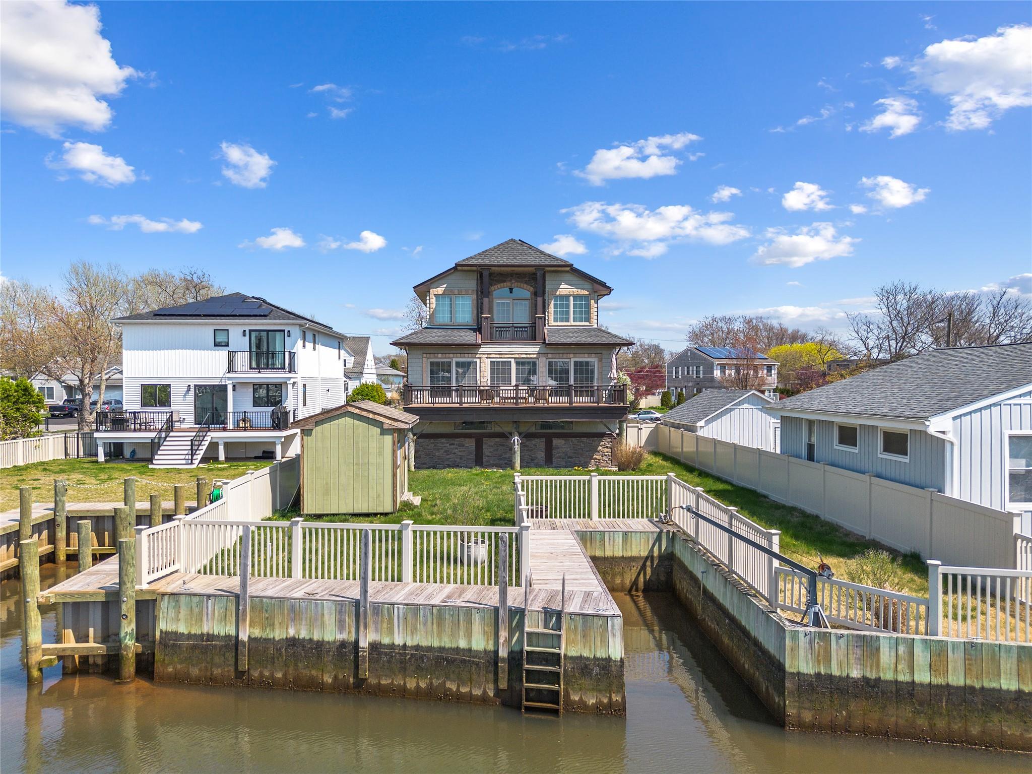 83 Central Avenue, Amityville, New York image 38
