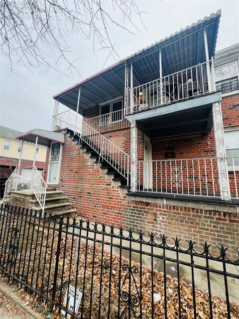 1723 Seddon Street Bronx NY 10461