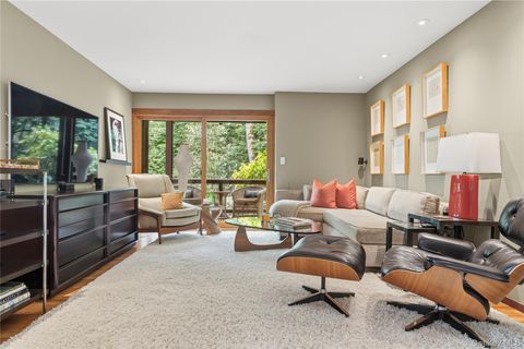 Tiny photo for 893 Route 9W S, Nyack, NY 10960 (MLS # 994986)